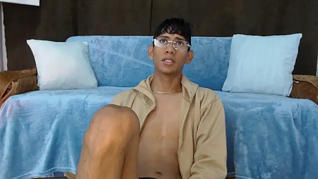 Nick Collins18 online show from November 3, 11:26 pm