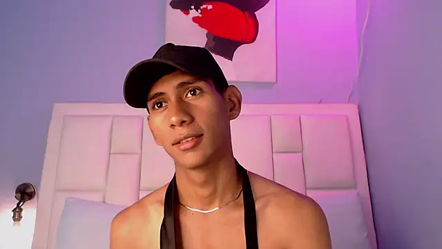 Nick Collins18 online show from January 8, 8:22 pm