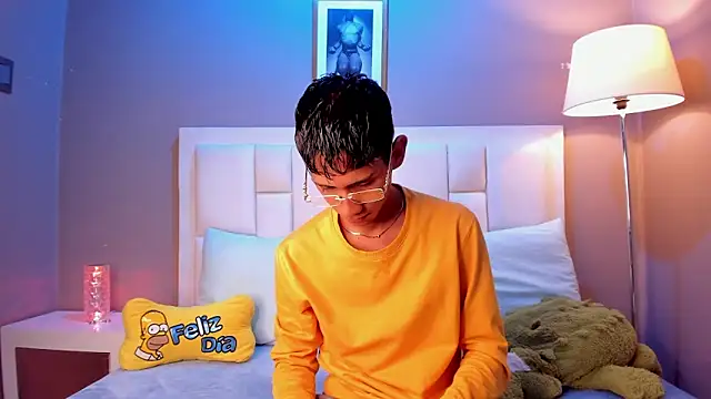 Nick Collins18 online show from February 26, 11:15 pm