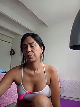 Snapshot of Sahana_Ashiika chatting on April 19, 6:10 pm Sahana Ashiika online show from April 19, 6:10 pm