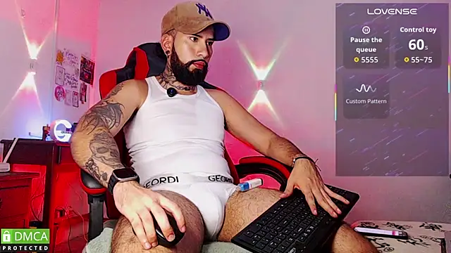 Diilanhott online show from May 18, 11:21 pm