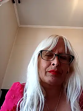 Rousmk1 online show from December 1, 6:19 pm