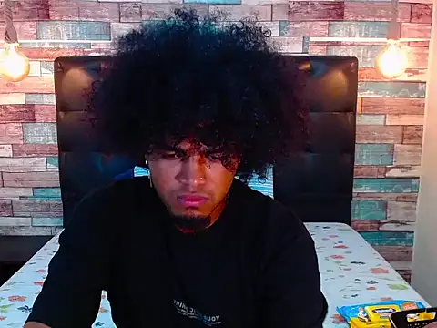 JaicobRuneer online show from March 4, 1:11 am