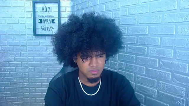 JaicobRuneer online show from April 1, 3:51 am