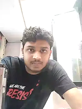 Snapshot of heartless__95 chatting on January 10, 2:13 pm heartless 95 online show from January 10, 2:13 pm