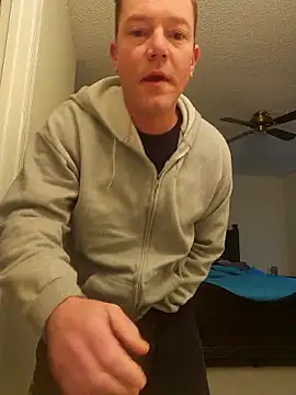 Snapshot of Bigtater1999 chatting on January 13, 3:17 pm Bigtater1999 online show from January 13, 3:17 pm