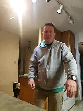 Snapshot of Bigtater1999 chatting on February 5, 10:58 pm Bigtater1999 online show from February 5, 10:58 pm