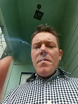 Snapshot of Bigtater1999 chatting on February 15, 7:10 pm Bigtater1999 online show from February 15, 7:10 pm