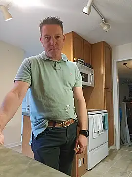 Bigtater1999 online show from May 7, 10:37 pm