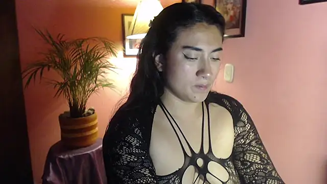 Snapshot of bunnyemilyrose36 chatting on March 29, 9:42 am bunnyemilyrose36 online show from March 29, 9:42 am