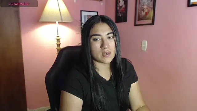 bunnyemilyrose36 online show from May 5, 3:42 pm