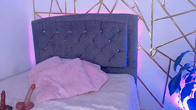 Zara47sweet online show from February 8, 1:20 am