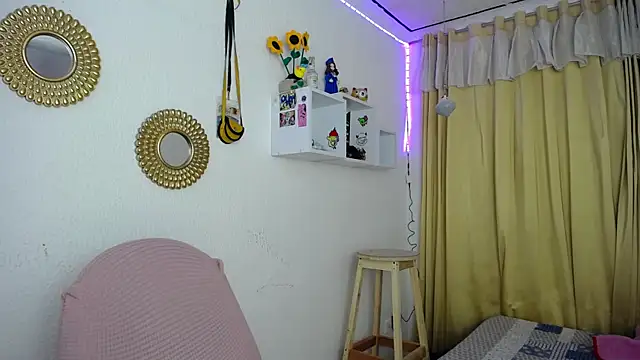 Soffy-brooks online show from January 21, 11:24 am