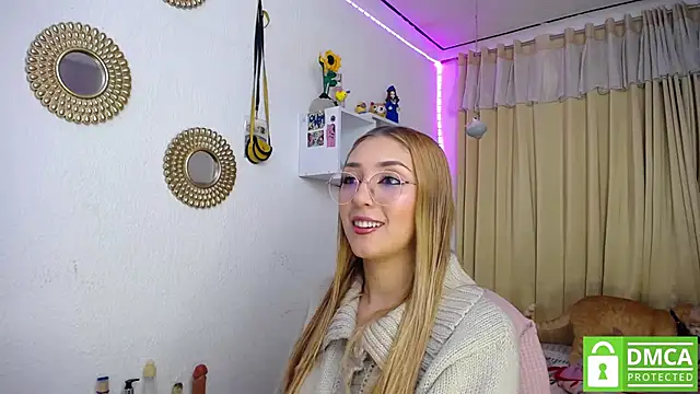 Soffy-brooks online show from February 19, 6:33 am