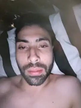 Snapshot of Joosee1696 chatting on December 5, 5:05 am Joosee1696 online show from December 5, 5:05 am