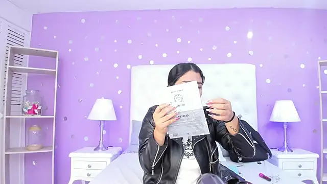 scarlette 15  online show from November 29, 2:58 am