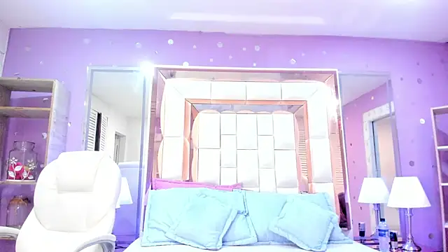 scarlette 15  online show from May 13, 3:37 am