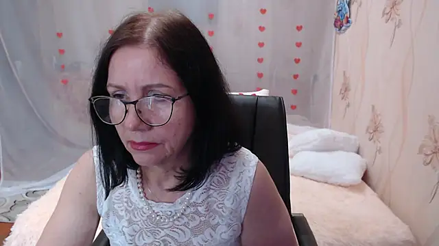 Snapshot of OlgaHottie chatting on March 11, 11:26 pm OlgaHottie online show from March 11, 11:26 pm