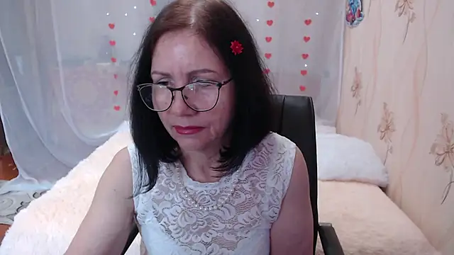 Snapshot of OlgaHottie chatting on March 15, 11:28 pm OlgaHottie online show from March 15, 11:28 pm