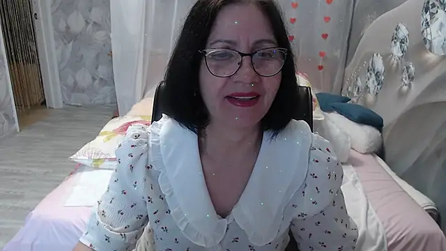 OlgaHottie online show from April 6, 11:27 pm