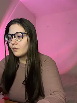 Prudie Gabriella online show from September 26, 1:26 pm