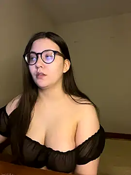 Snapshot of Prudie_Gabriella chatting on November 16, 2:11 pm Prudie Gabriella online show from November 16, 2:11 pm