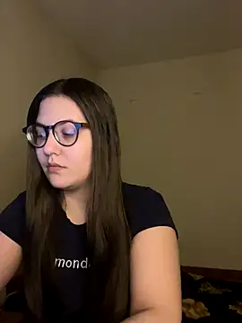 Snapshot of Prudie_Gabriella chatting on November 22, 1:26 am Prudie Gabriella online show from November 22, 1:26 am