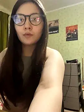 Snapshot of Prudie_Gabriella chatting on December 5, 9:07 am Prudie Gabriella online show from December 5, 9:07 am