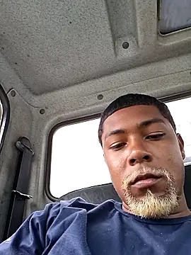 Snapshot of Pr3To021 chatting on September 23, 2:53 pm Pr3To021 online show from September 23, 2:53 pm