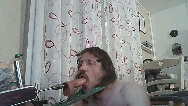 cyril020202 online show from May 19, 6:20 am