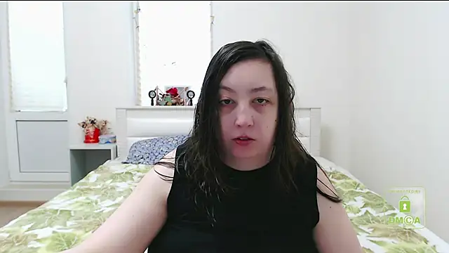 cute and hot online show from January 19, 9:11 am