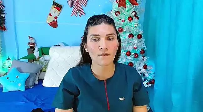 Snapshot of venus_swet_ chatting on December 17, 12:23 am venus swet online show from December 17, 12:23 am