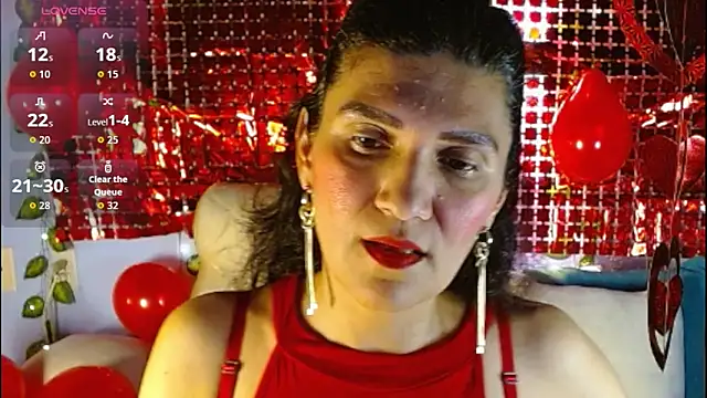 Snapshot of venus_swet_ chatting on February 15, 2:08 am venus swet online show from February 15, 2:08 am