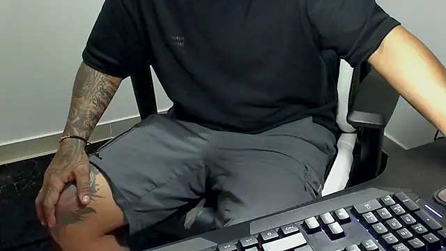 stebankechima online show from October 30, 3:30 am