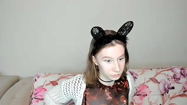 EnigmaSee online show from December 2, 9:24 am