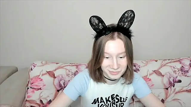 EnigmaSee online show from December 12, 2:04 am