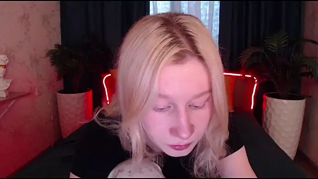 EnigmaSee online show from October 28, 8:18 am