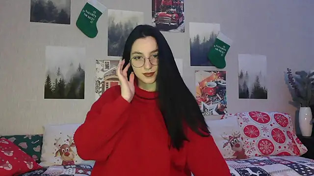 Snapshot of Fluffy_Tiffy chatting on December 28, 2:01 am Fluffy Tiffy online show from December 28, 2:01 am