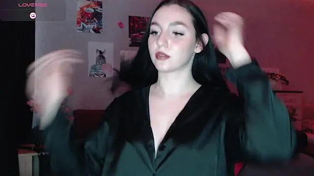 Snapshot of Fluffy_Tiffy chatting on February 25, 4:57 am Fluffy Tiffy online show from February 25, 4:57 am