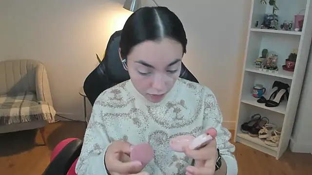  BellaEvans  online show from March 20, 5:56 am