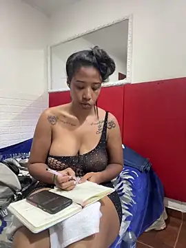 LadyEbonyX online show from October 26, 3:51 pm