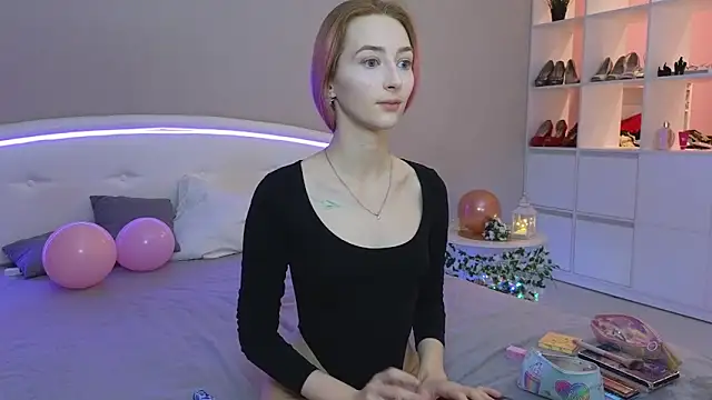 MichaDenver online show from December 6, 11:36 pm