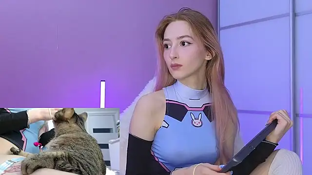 MichaDenver online show from January 30, 1:10 pm