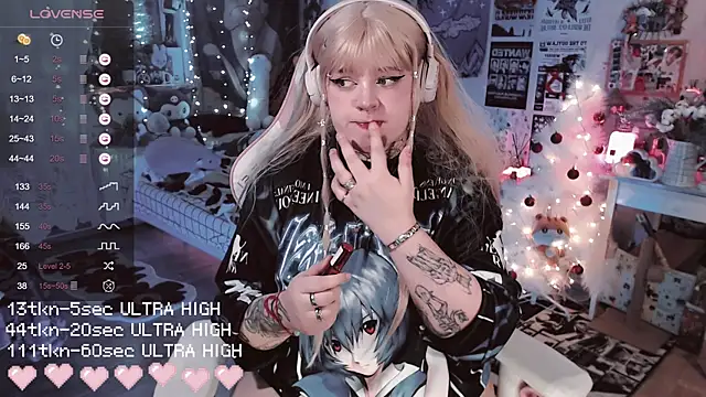 noori  hope online show from January 9, 8:43 pm