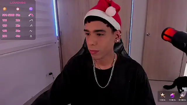 aldrinwhite online show from December 29, 8:48 pm