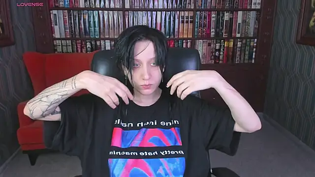 Snapshot of Medusa__Gorgona chatting on September 26, 12:53 pm Medusa Gorgona online show from September 26, 12:53 pm