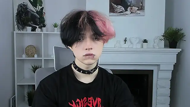 Justin Care online show from October 1, 8:26 pm