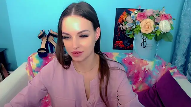 Snapshot of LindaaLu chatting on February 28, 7:15 am LindaaLu online show from February 28, 7:15 am