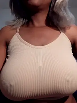 realsquirter online show from February 3, 8:03 pm