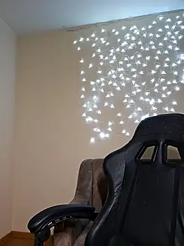 DanaWard online show from January 14, 9:09 pm